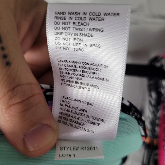 COCO RAVE | Simone halter underwire bra wrap bikini swim bathing suit top - Picture 10 of 12